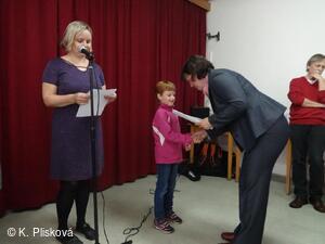 Obecní knihovna v Petřvaldě - knihovna, kde jste doma!