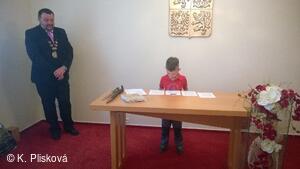 Obecní knihovna v Petřvaldě - knihovna, kde jste doma!