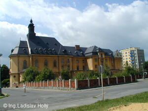 2. ZŠ a Městské osmileté gymnázium Bruntál