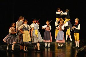 Folklorní soubor Jitřenka