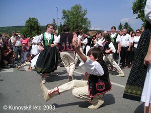 Mezinárodní dětský folklorní festival Kunovské léto