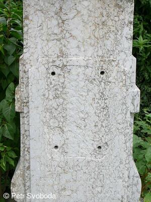 Kamenný kříž u Žingorového