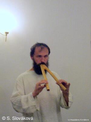 Z DĚNÍ VE MĚSTĚ