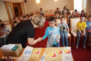 Obecní knihovna v Petřvaldě - knihovna, kde jste doma!